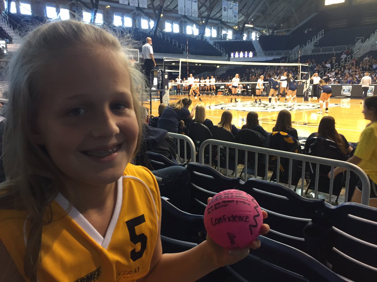 Thanks <a href="/ButlerVB/">Butler Volleyball</a> for the awesome mini vballs with hand written positive messages your players throw out when introduced! <a href="/ButlerAthletics/">Butler Athletics</a>