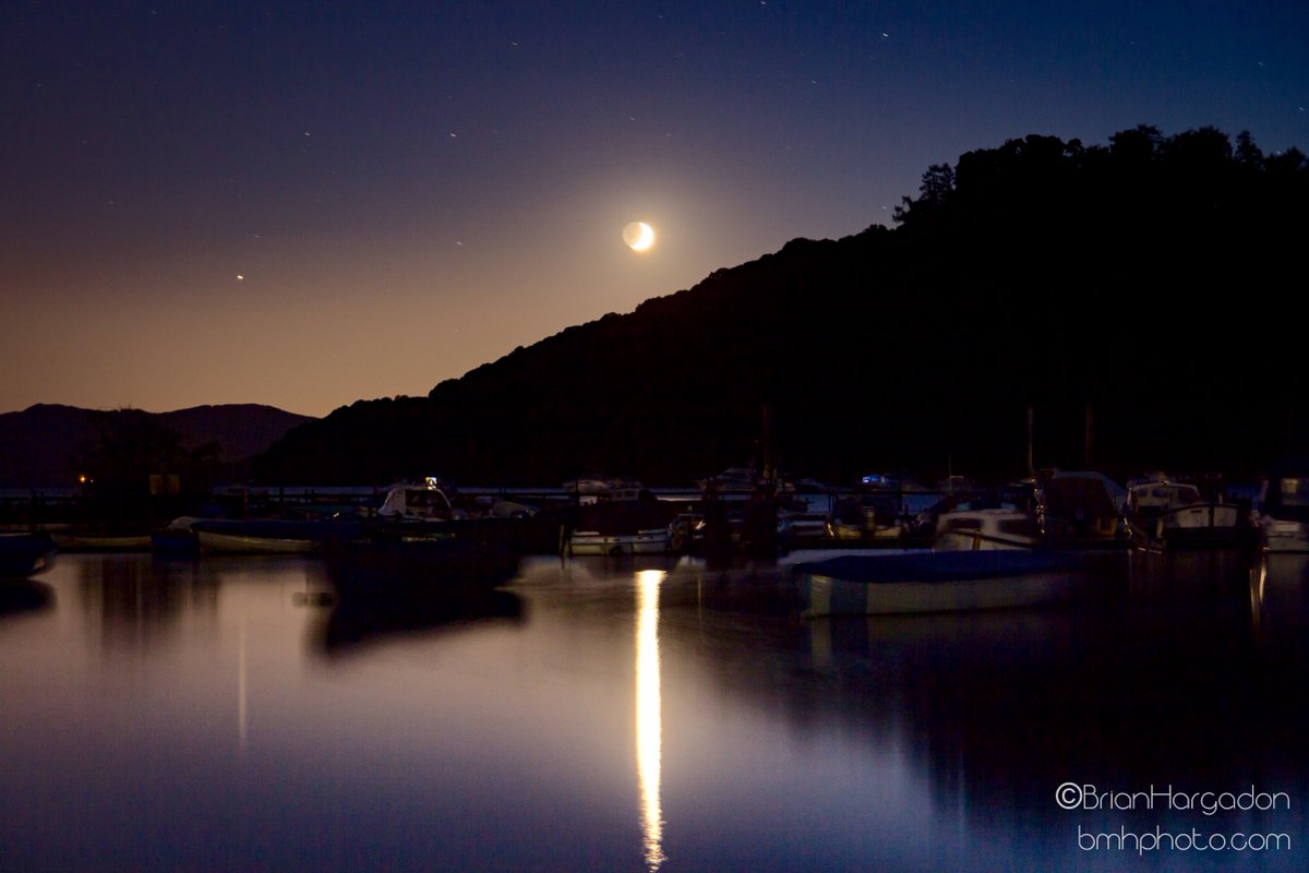 hargi_'s tweet image. Aye so, Scotland are and always have been pish it fitba but what about our scenery? Balmaha &amp;amp; Milarrochy Bay on Wed night 👌🏼