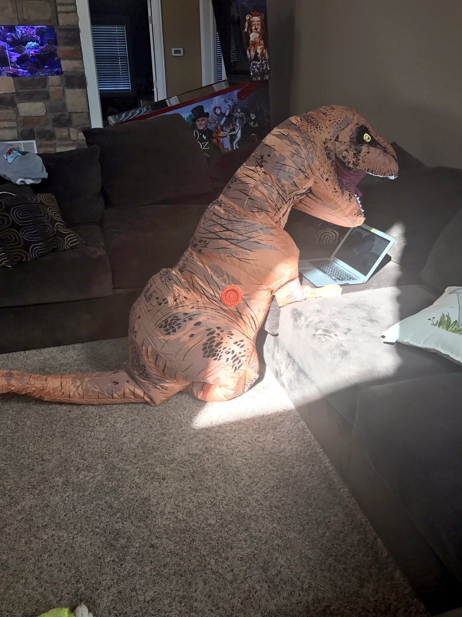 Kane watching my live stream today 😂