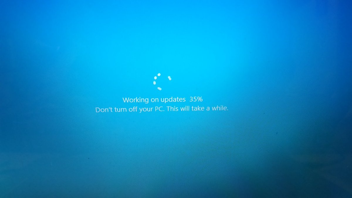 penguintutor's tweet image. Windows 10 had now been updating for 2 hours. "This will take a while" No kidding. #MassiveUnderstatement Good job I don't need it urgently.
