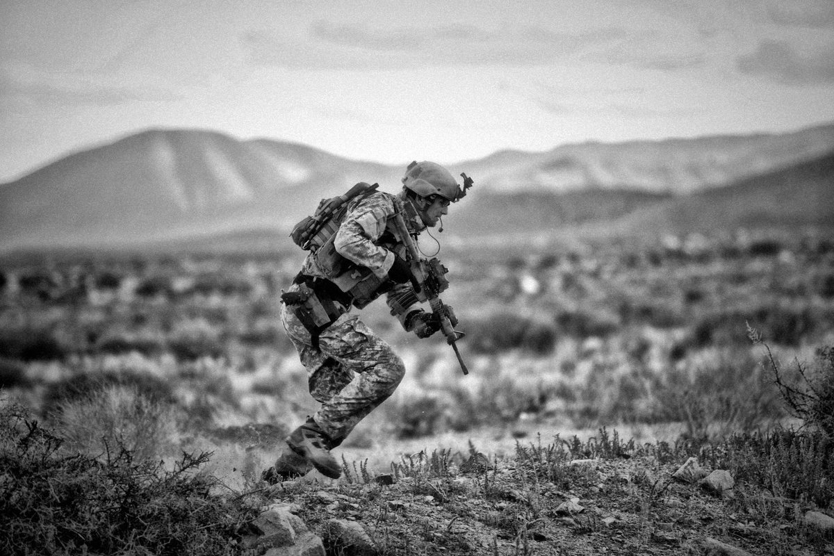 GreenBeretFound's tweet photo. See you tomorrow morning @ArmyTenMilerATM runners! #ATM #ATM2016 https://t.co/UAlhxgheig