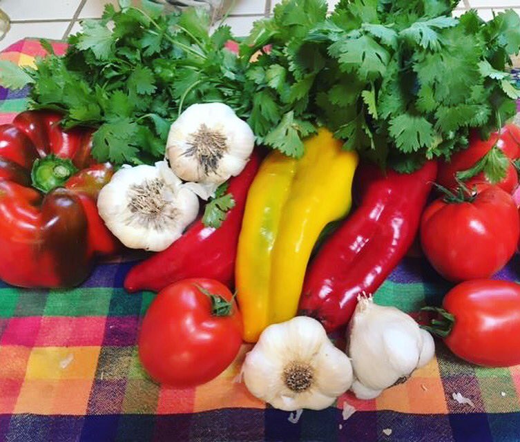 #LaSofrita at 5:30 tonight! #garlicmojochicken, beef and shrimp #empanadillas and more! #puertorican food at its finest! #POPUP #santacruz