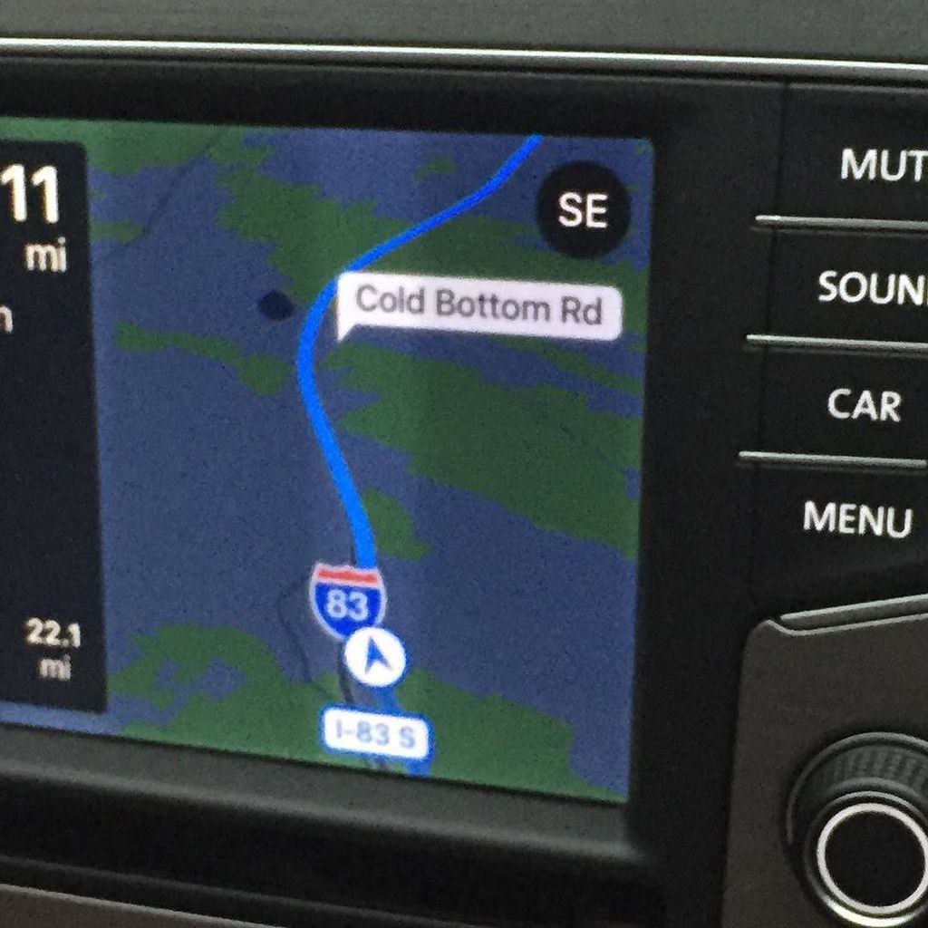 mollyschreiber's tweet photo. There's a place for me & the ice on my ass! #ColdBottom https://t.co/6iQjwpKIKh https://t.co/MByo4G0mZ6