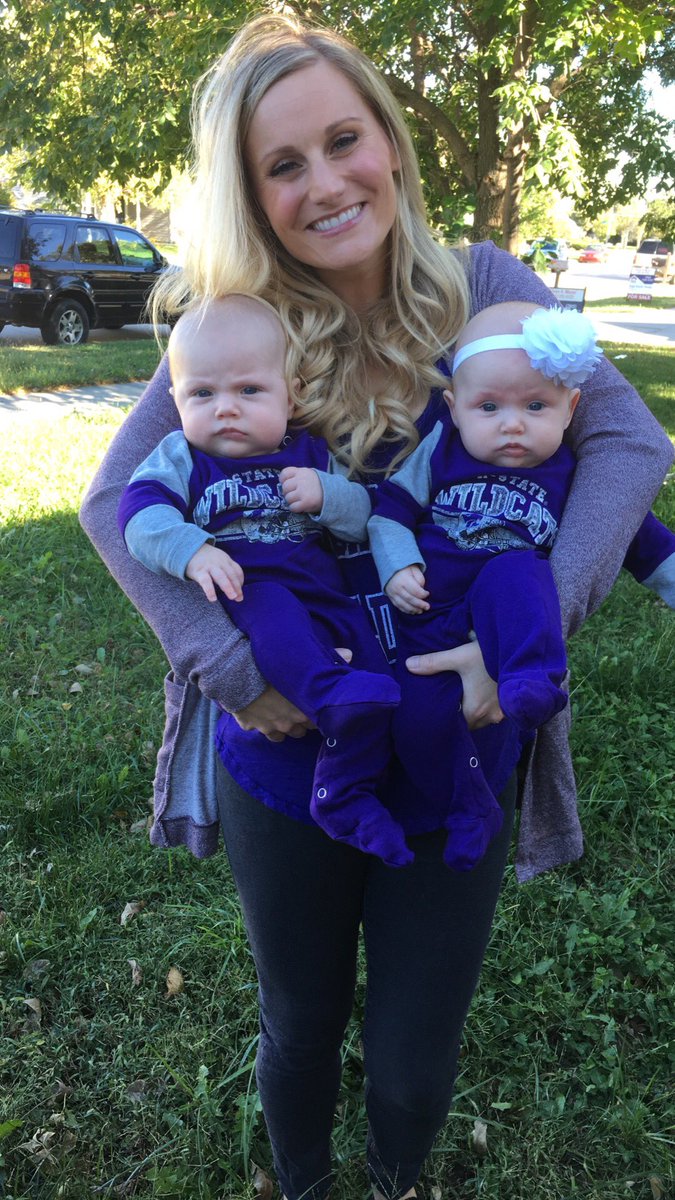 krysten06's tweet photo. Go Cats! #futurewildcats #mcgillistwins https://t.co/oicC5hVbpf