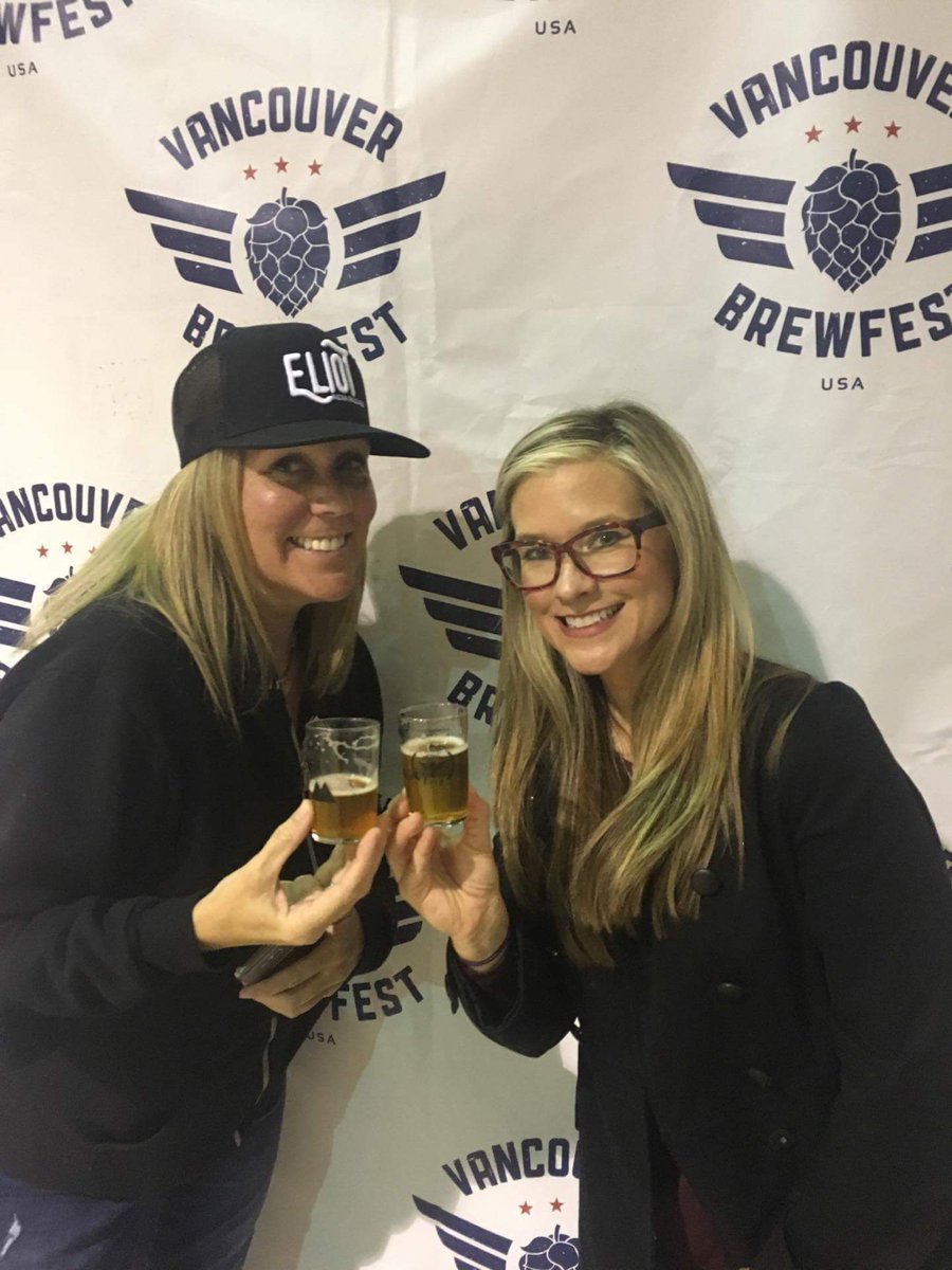 ABVGirl's tweet photo. So much fun with #beerfriends at @VancouverBrew! #freshops https://t.co/HjveHVzi62