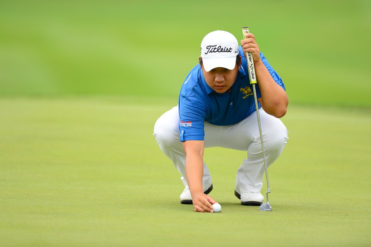 asiantourgolf's tweet image. Current standings @IndoMasters:
-14 Poom
-13 Kawamura
-12 Thongchai  
-11 Phachara, Suradit,@Marcusfraser 
bit.ly/IMGOLF16 #IMGOLF16
