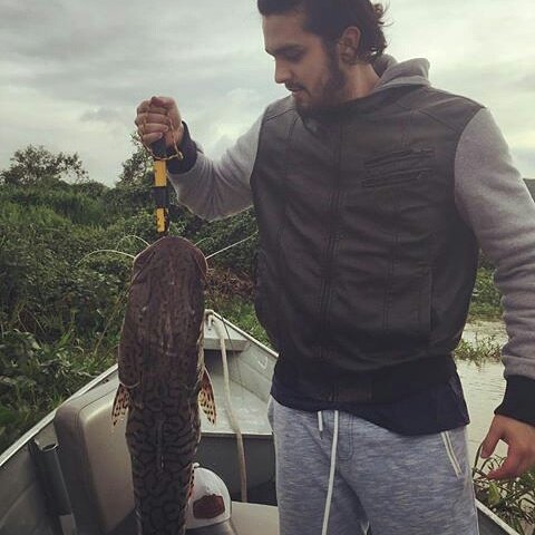 nicollelima121's tweet photo. Cm todas nós sabemos, o Luan está doente, laringite .Vms fzr uma corrente de oração hoje pelo nosso Luan. #melhorasluan #luansantana #luanjo https://t.co/iFlNEZRPhX
