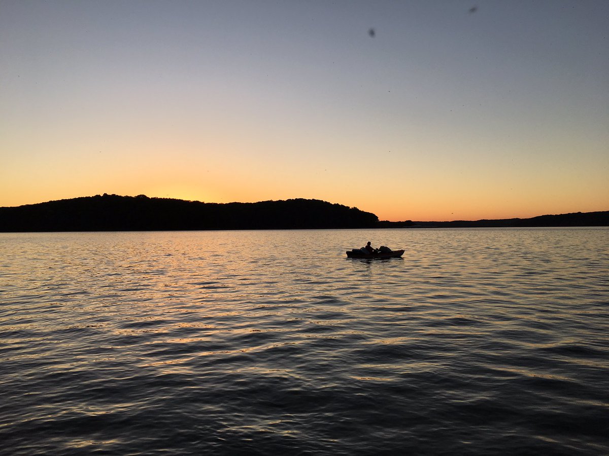 beerphilligoss's tweet photo. Yap!  Life is fantastic. #kayakview #camping and now a beer is in my hand. https://t.co/4RzDvtbOAL