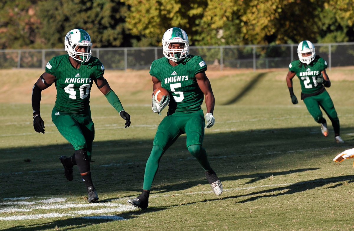 lightsoutD's tweet image. Leads the Nation with 8 interceptions!
#knightsnation #readytomoveon
hudl.com/video/3/349795…