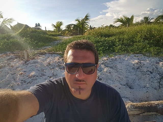 SandroMEX's tweet photo. #Tulum #love #sky #selfiepics #selfie #selfieofday #selfiescape #selfielove #veganlife #ve… https://t.co/rW0Z1J6OlC https://t.co/5n3QAyAMVG