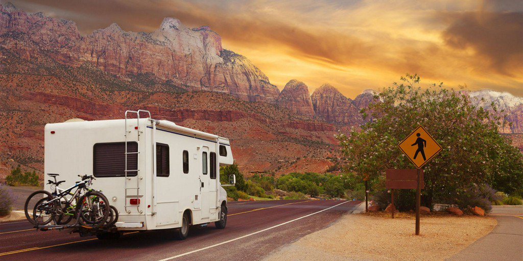 RoadandTrack's tweet photo. 9 U.S. Destinations Where Americans Are Tourists Again https://t.co/FXQWPHMHIv https://t.co/m9MsYt0gBa