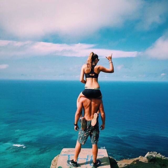 TweetPilihan___'s tweet photo. Let's travel the world together 😍😍 https://t.co/sRl4oygASi