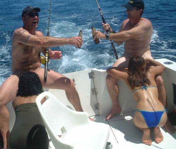 Monly1991's tweet photo. #ThanksForDrinking #ThanksForFishing https://t.co/yoZugHFmxA
