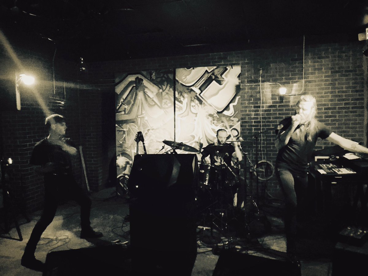 thepopritual's tweet photo. Fun times in Louisville last night! Tonight we're in Columbus, OH at the Summit w/ 20XX, @Ganserband , and Cosmic Moon ☠🚬🌙 https://t.co/bEAvSQpYbJ