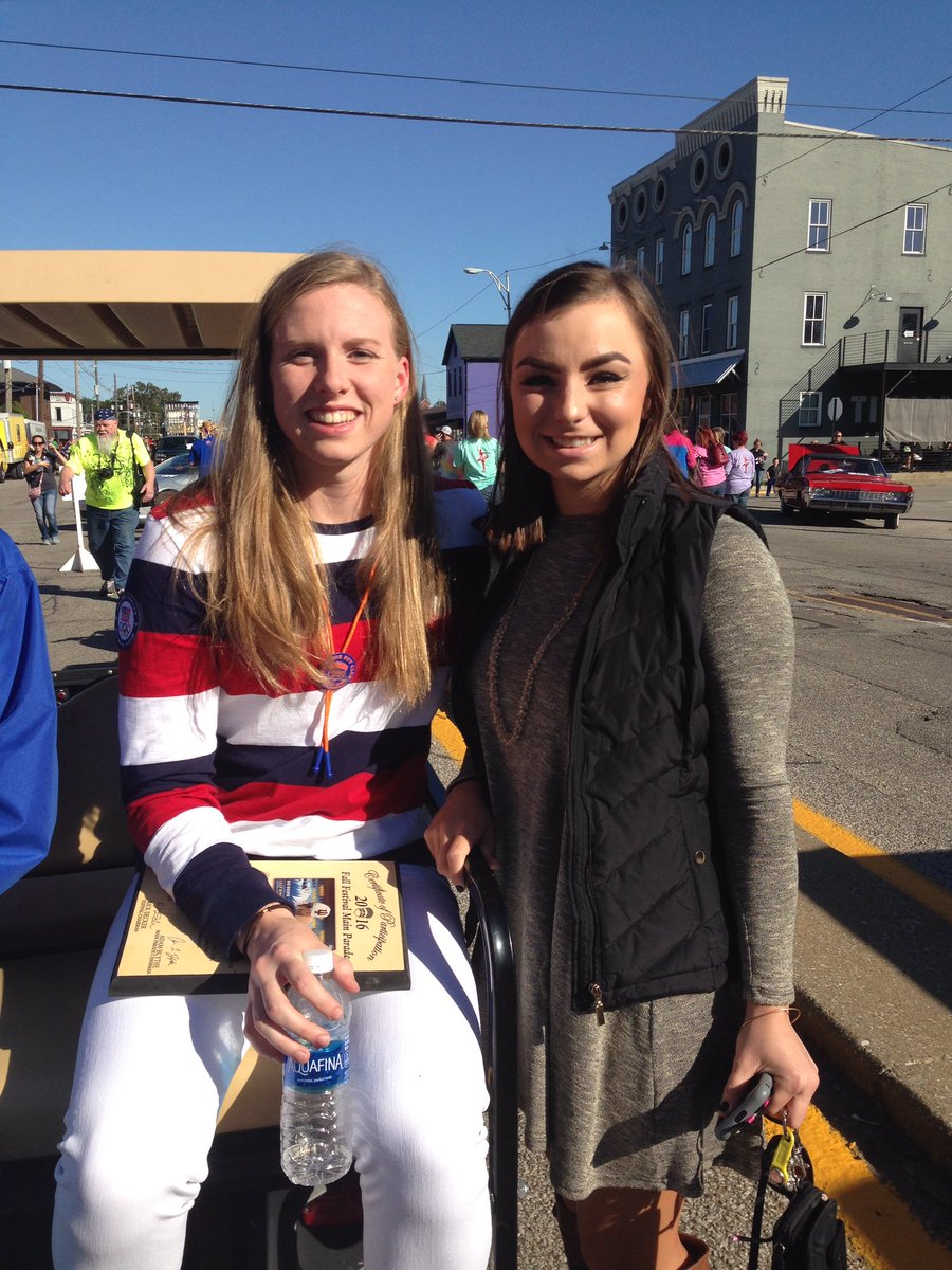 TamaraSkinner's tweet photo. @b_skinner1126 with Lilly King at the WSNC parade! #evsc1 https://t.co/uANdJyVuXt