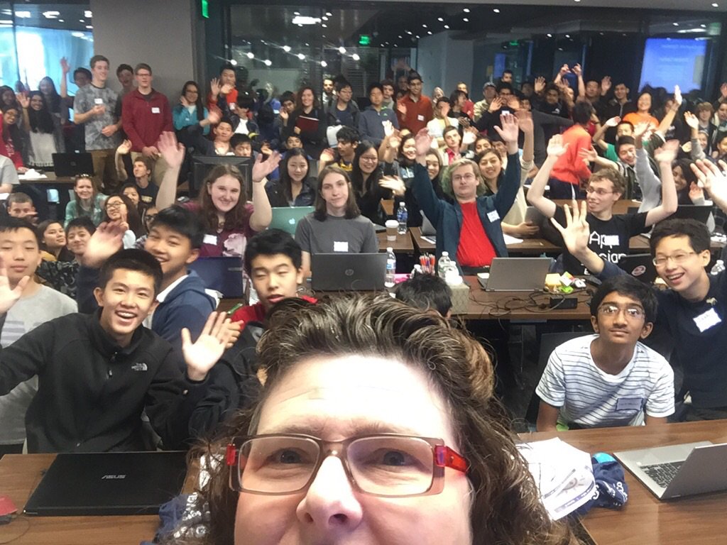 WomenInno's tweet photo. #hacknehs @hacknehs a hackathon for high schoolers - opening and closing keynotes @bobbiec and @vickywudavis https://t.co/aZOgv7xDaA