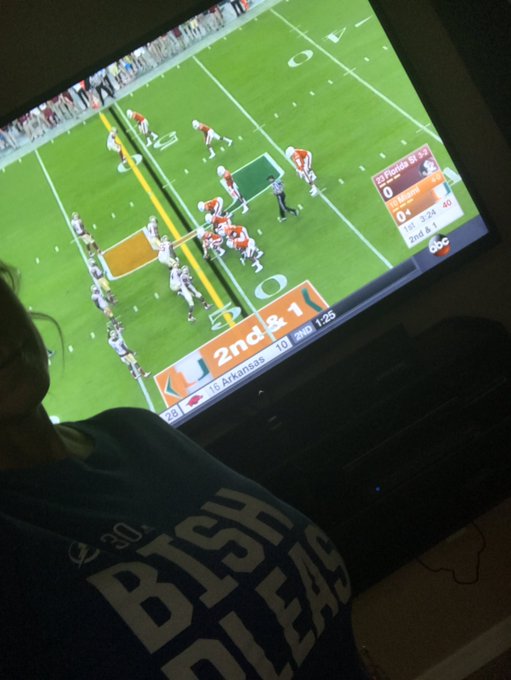 Can't watch @TBLightning as it's not televised but watching the Canes/Noles game &amp; listening to my Bolts<a class="tags" target="_blank" title="On Twitter" href="/?out=eyJ0eXAiOiJKV1QiLCJhbGciOiJIUzUxMiJ9.eyJpYXQiOjE3MjA1NjA1MDksImlzcyI6InR3cG9ybnN0YXJzLmNvbSIsIm5iZiI6MTcyMDU2MDUwOSwiZXhwIjoxNzUyMDk2NTA5LCJyZWRpcmVjdF91cmwiOiJodHRwczovL3R3aXR0ZXIuY29tL1RCTGlnaHRuaW5nIn0.LqK7IsY4tgYPItxv5NuPyW42eCMRaBreE8-BCnsk57PQQ1-I8r_GK7ytnUZnZYgaptbD3-2f5RJmoJZcIDfaGg">@TBLightning</a>