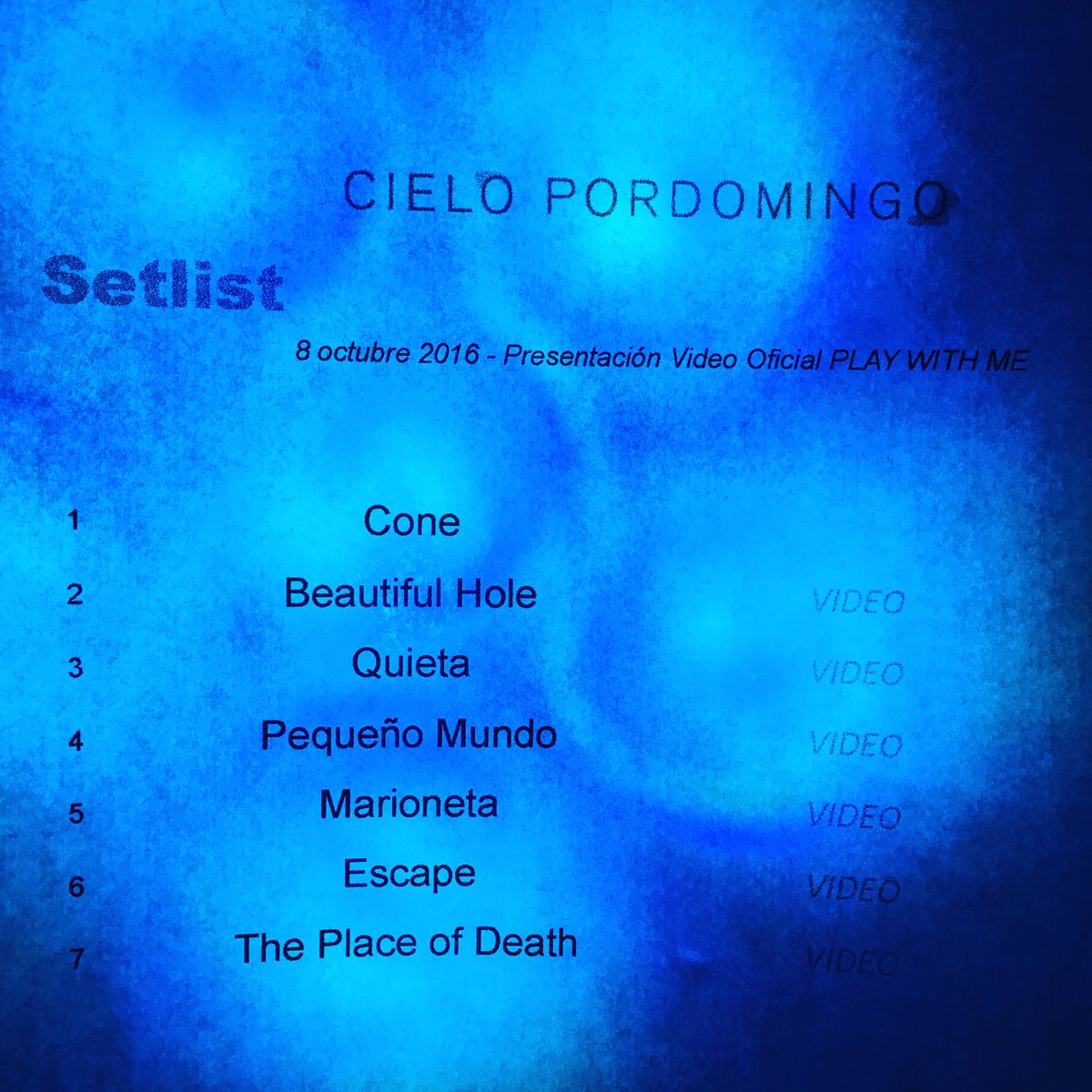 cielopordomingo's tweet photo. #setlist #showcase #DocumentaQro #Boonker #CieloPordomingo https://t.co/SL6sVbGhcc