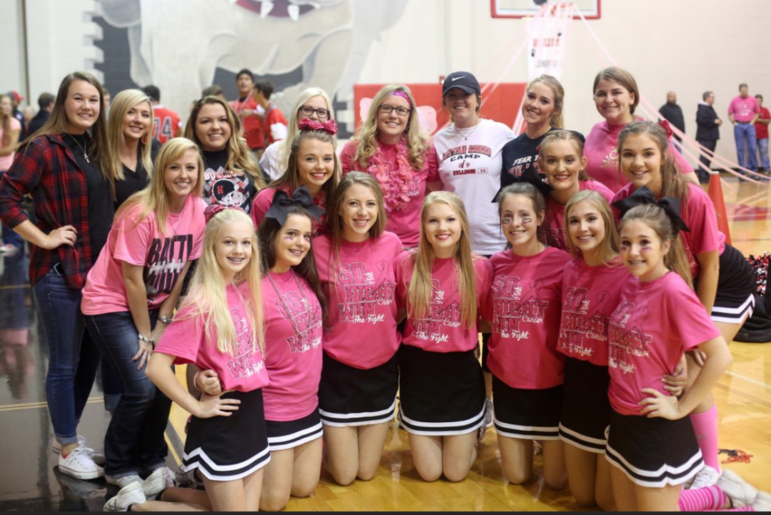 pattydleach's tweet photo. Love my girls! #10YearsOfCheer β€ https://t.co/I1jI2nNACt