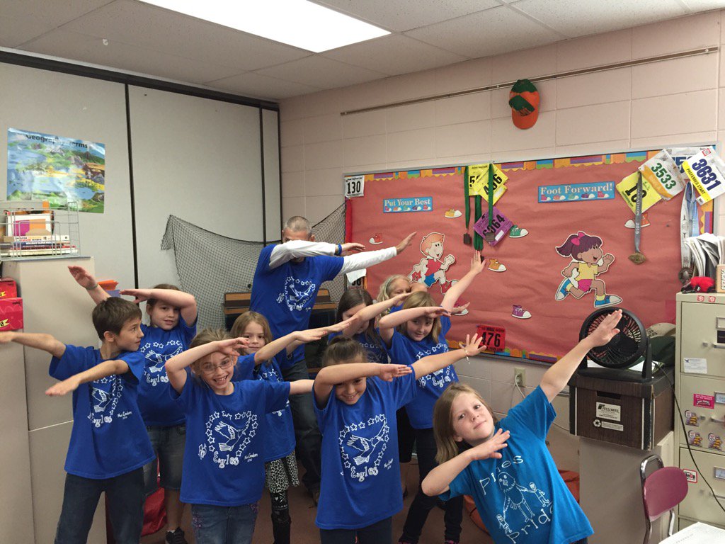 Mr. G's class showing support and awareness for those with dyslexia by dancing #DAB4Dyslexia #npsd1