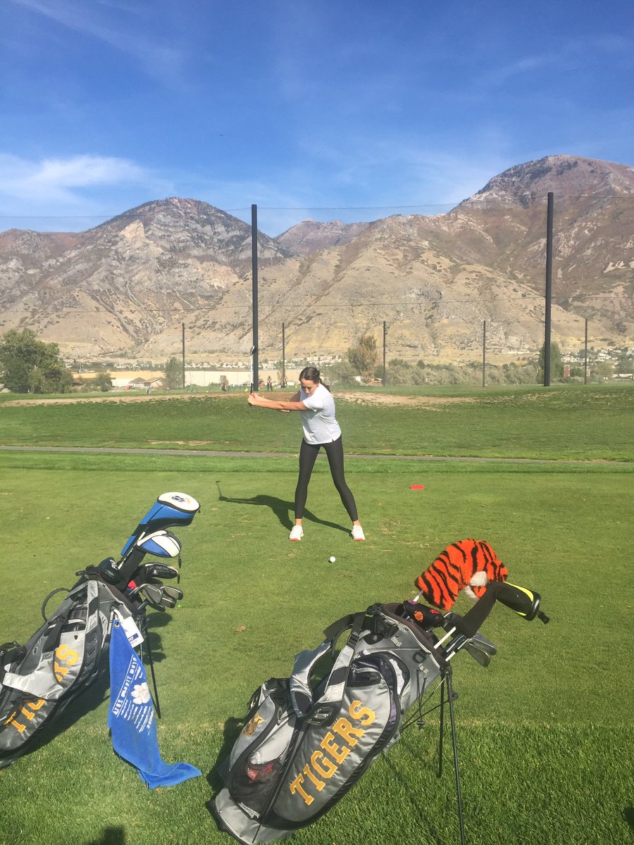 OremHighGolf's tweet photo. @devrirose wins Fall Tiger Open on third playoff hole with 10 ft birdie putt against @MadisonHoyal. It was intense!! https://t.co/vaIDfnDKAC