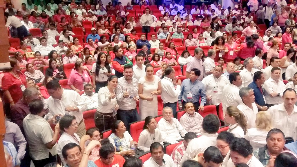 MovPRImxTAB's tweet photo. #SomosPRI @EnriqueOchoaR @CarolinaMonroy @Fabian_Ocampo @maica_114 @PRI_Nacional @pritabasco @MovPRIMXTAB @DiputadosPRI_Tb @GloriaHerrera_ https://t.co/2vxAqY80iN