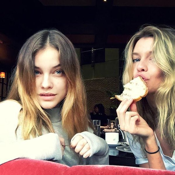Stella Maxwell tweet media