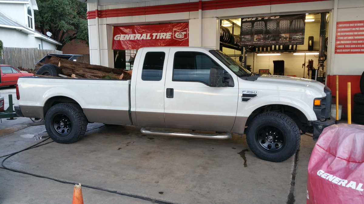 ALTireAuto's tweet image. Another satisfied customer.  Wheels and tires from A&amp;amp;L Tire #Coppertires #Americanracingwheels #customerservice  #snapfinance