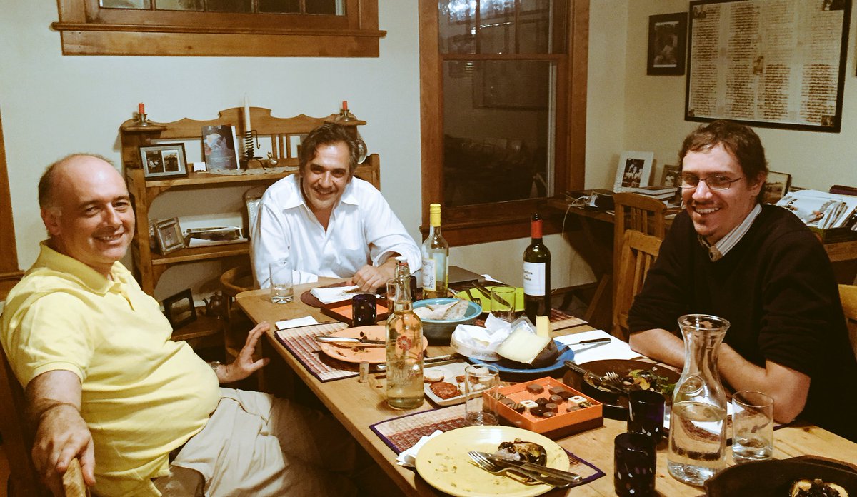 angallego_'s tweet photo. Assembling the team 
@ASINES_ @SpaDiSyn
@IOrtegaSantos @pacostonybrook @RocaUrgell @drvillagarcia @kitudjamerre @semevadlalengua @Alniepsal https://t.co/mNyIND5SNT