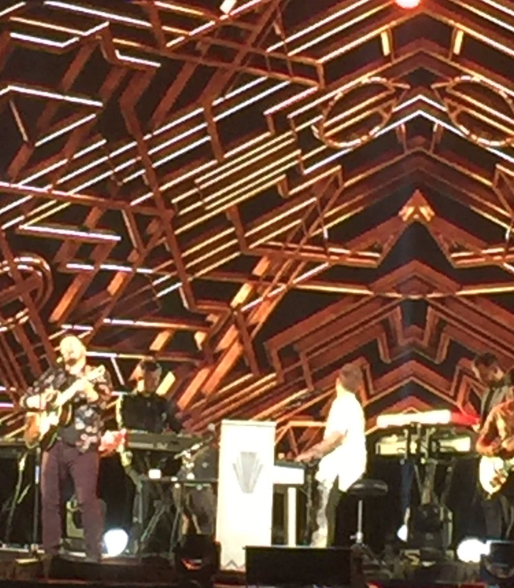 helgagarcia's tweet photo. @SinBandera un placer ser parte de esta última vez @obbooking gracias por contar conmigo @perfpartnerspr https://t.co/qiHdbILnUW