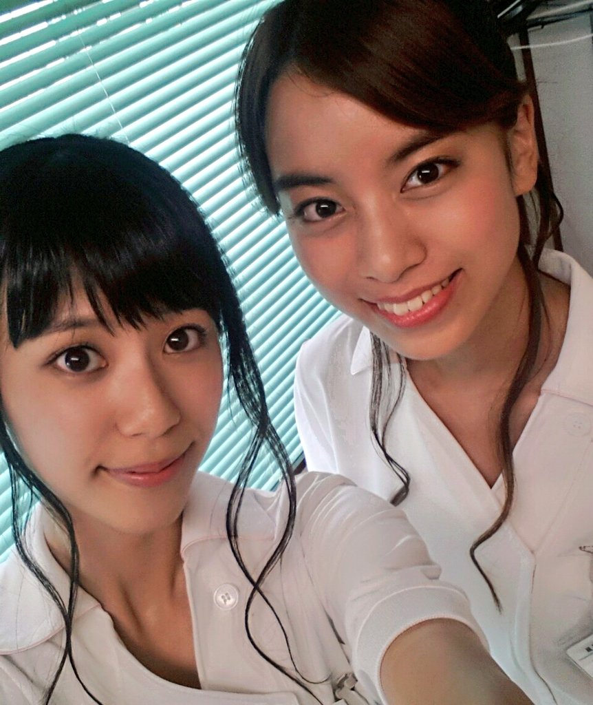 溝口恵 Twitterren 仮面ライダーエグゼイドとヤングマガジンみてくれてありがとうございます ヤンマガは売ってるのでみてみて下さい そして本日は 溝口恵のgirls Showroom 第4弾15 00頃から配信予定 ゲスト 星名利華 山川未菜 Https T Co Ndayut0rdn Https T