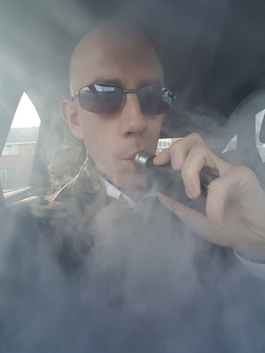 rich_777497's tweet image. #vape life #vape #love2vape #ejuice #eCigarettes #vapour #ukvape #vapeuk #vape boss #indoorsmokers #riptrippers #vapejuice #vape放出 #ipswich