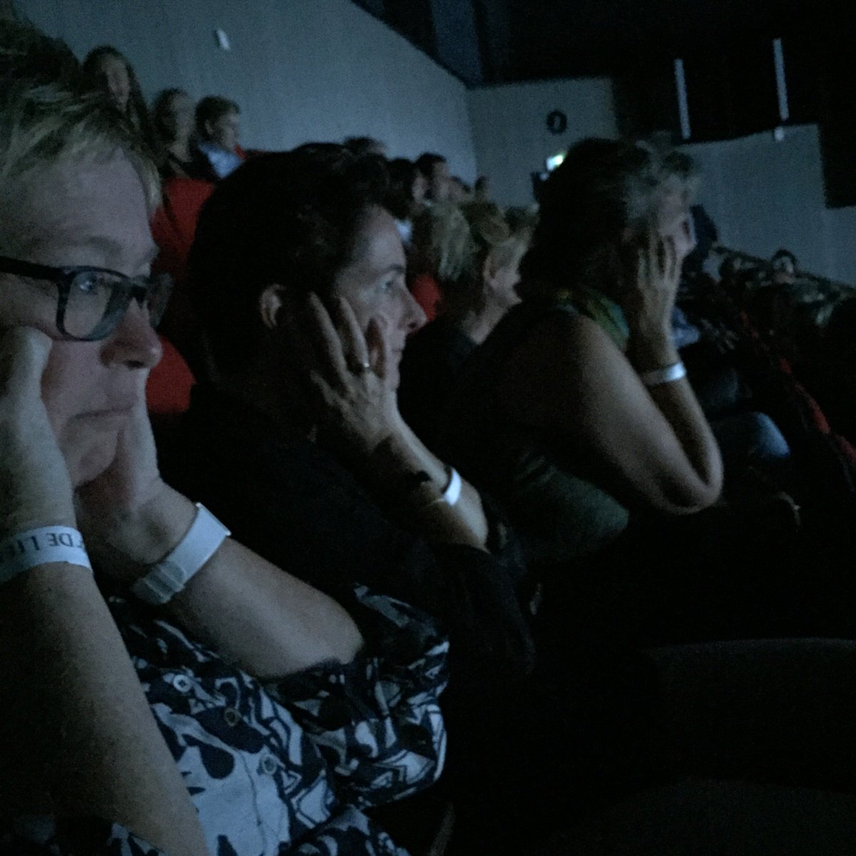 Ashes to Many won gisteren de <a href="/LieverdeLiemers/">LieverdeLiemers</a> Cultuurprijs. Snoeihard, maar ze waren authentiek, muzikaal kei gaaf en nog grappig ook!