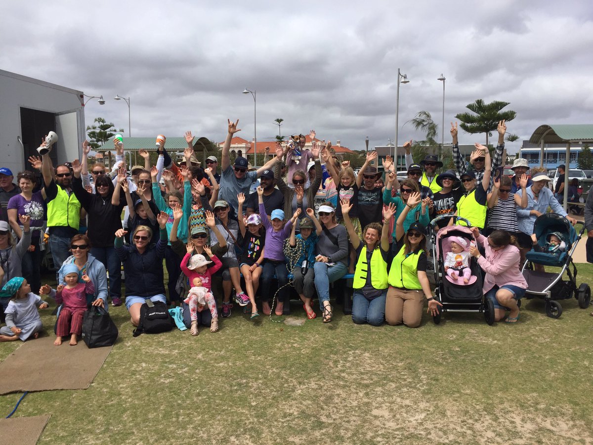 NACC_NRM's tweet photo. That's a wrap then! The #Geraldton #BigBeachSpringClean is all over for another year.
Thanks for your support @TangaroaBlue & @AusLandcare https://t.co/xGsGOvbMtE