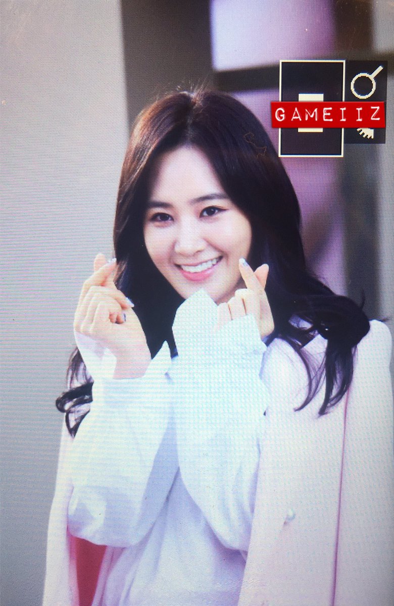 [PIC][09-10-2016]Yuri tham dự buổi Fansign thứ 2 cho thương hiệu nước hoa "BVLGARI Rose Goldea" tại Myeongdong Lotte Duty Free vào chiều nay - Page 2 CuTyQ07UMAANZW5