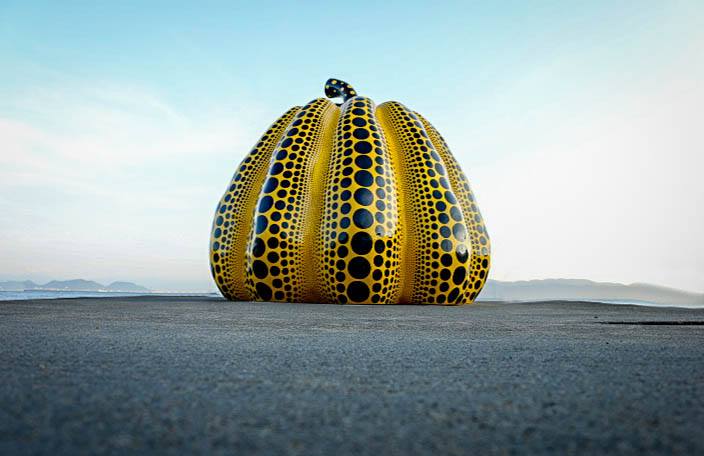 Hello_wander's tweet photo. Revealed: Japan's mysterious art Island - Naoshima https://t.co/cnbxArnP3X https://t.co/PGN7FyCDJ5