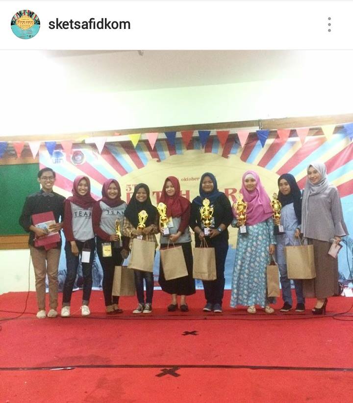 Juara Kategori SMP/MTS Sederajat :
HARAPAN 1 : SMP JAMIAT KHEIR
HARAPAN 2 : MTSN 1 JKT TIM B
HARAPAN 3 : MTS DARUL MUTTAQIN