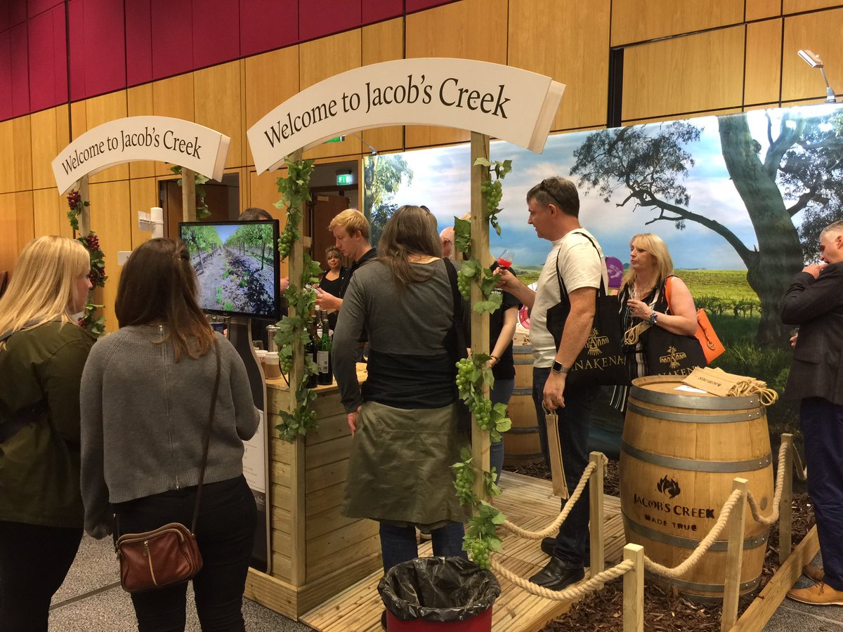 NickJuby's tweet photo. @TescoWines all the fun of the fair in Edinburgh #TescoWineFair https://t.co/qJWiDkws6L