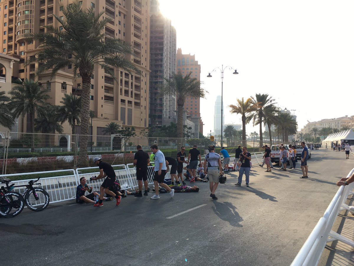 marinopoulos's tweet photo. #UCIDoha2016 congrats to the riders great effort riding in the heat https://t.co/Q1kT2HaWyz