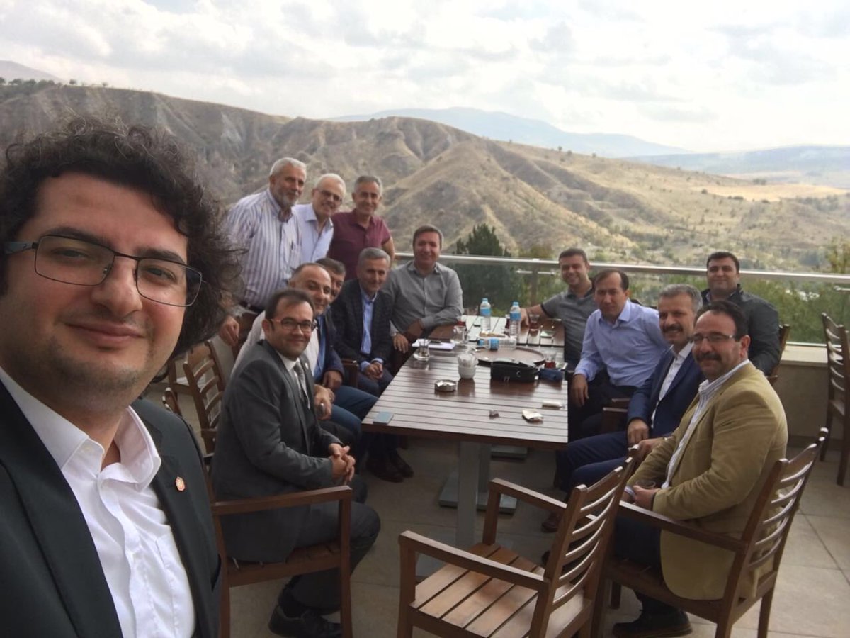 drhamzaydogdu's tweet photo. Bütün proje okul müdürlerimizle Ankara-Ayaş da toplandık;nitelikli ve verimli bir program oldu;emeği geçenlere teşekkürler... https://t.co/cSGkDkbOA4