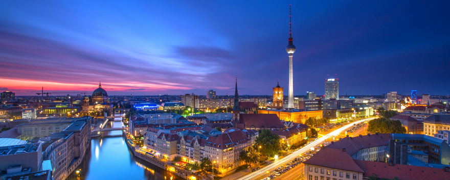 MyLottoInfo's tweet photo. Meet us at the #BerlinAffiliateConference next weekend at the #Messa, If you plan to attend we will be happy to meet you. https://t.co/5pBxN754zY