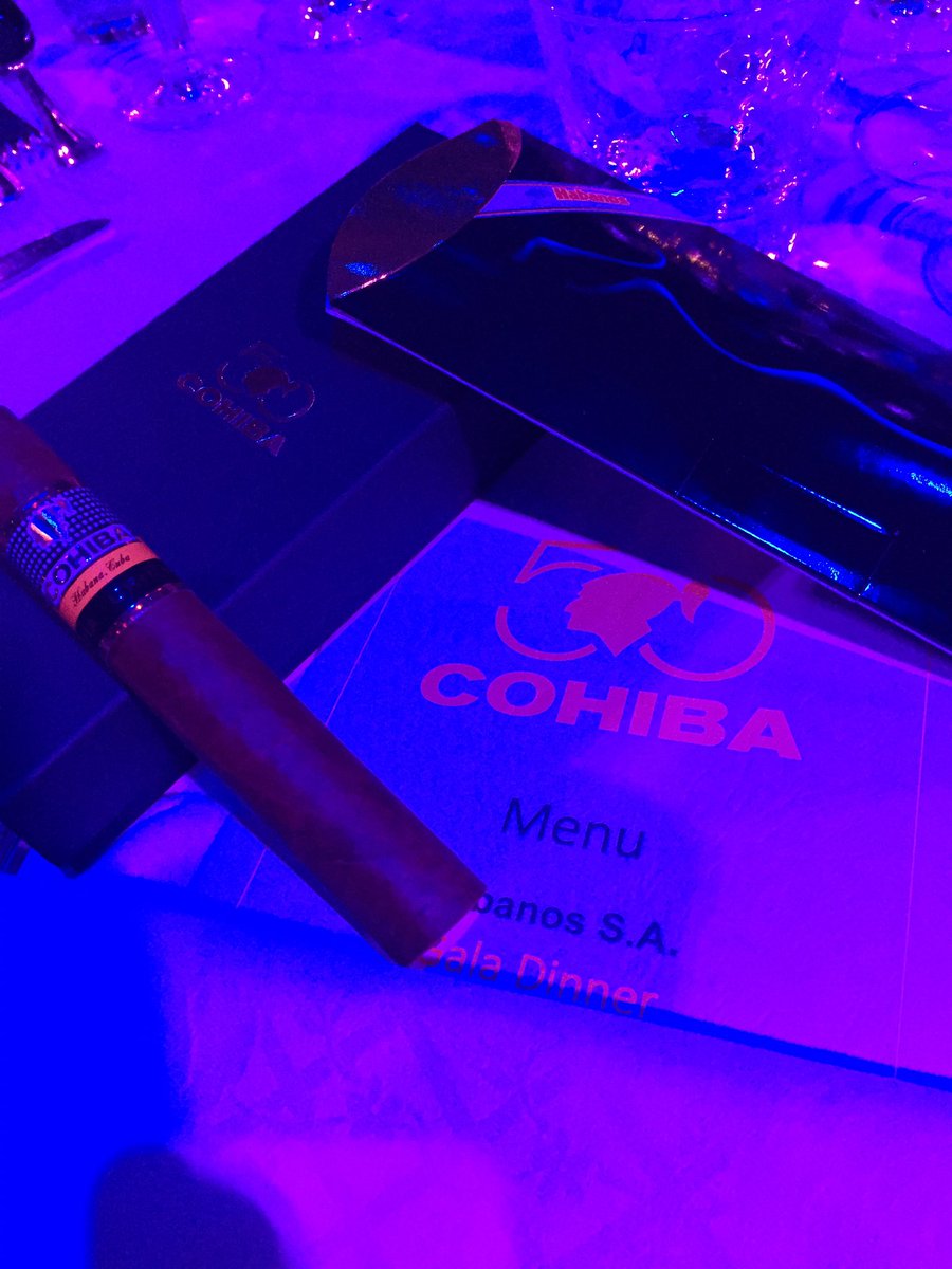 MisterGiraMondo's tweet photo. HABANOS gala dinner, COHIBA Travel Edition Launch.
Enjoy!!! 😜
#TFWA2016 #Cannes #Cohiba #Puros #Habanos #TravelRetail #MrGiraMondo https://t.co/5deHgznUCl