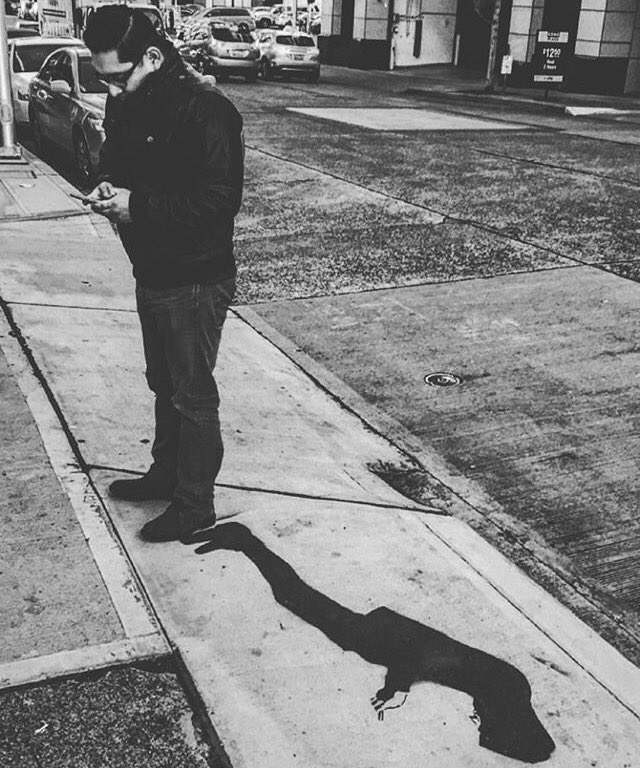 thrashbird_'s tweet photo. When the streets are trying to tell you something. - #thrashbird 

#streetart #streetsmart https://t.co/VLU6BLe0kL