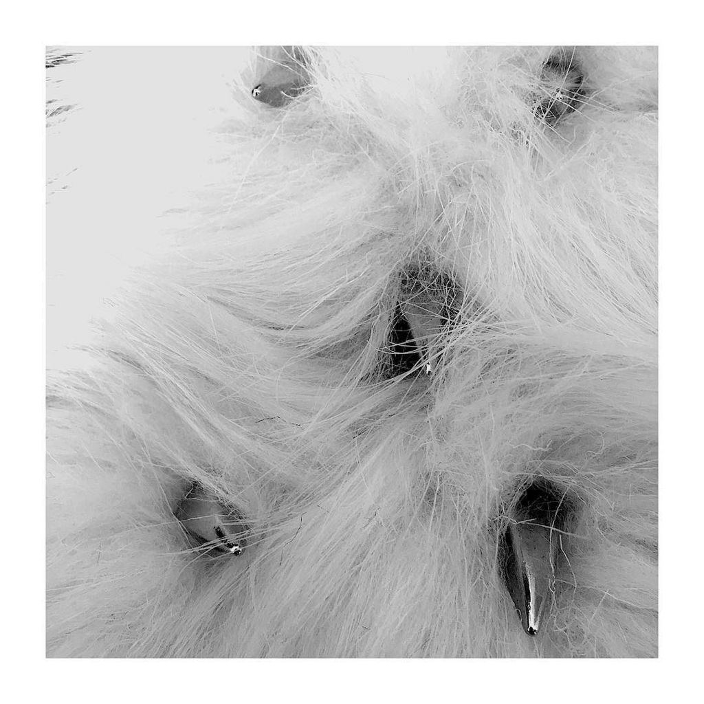 coveredingolduk's tweet photo. ➕2018DETAILS➕ #morning #in the studio #always #working #on #something #fashion #fblogger #… https://t.co/k0nuDvF7Qb https://t.co/wMI4idU8jD