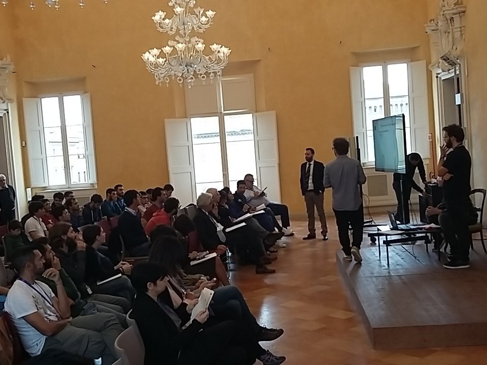 #hackravenna! Pitch time: in attesa di presentare il progetto #startupsyndicate team! #turismo #hackaton #EmiliaRomagna #bluemix #Ibm