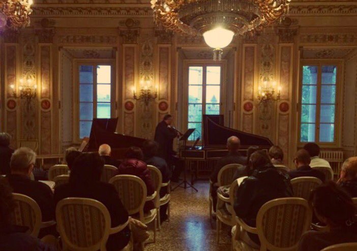TeatroSociale's tweet photo. Al via #CameraConMusica al @TeatroSociale: Enrico Gatti e Giovanni Togni inaugurano le nostre #TrasformazioniCameristiche. HappySunday!! https://t.co/Tdt5RnZJSA