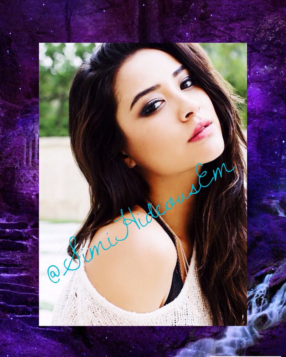 SimiHideousEm's tweet image. A few just for fun edits❤️😊. Please do not claim my edits as yours, you can post them and give me credit💕! Thanks for understanding