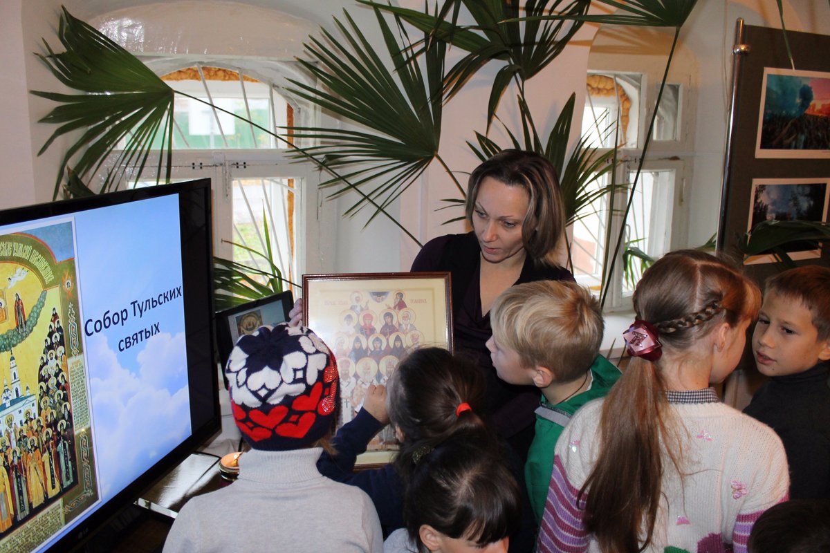 На мероприятии "Собор Тульских святых"
<a href="/Soldatov71/">Солдатов Дмитрий</a> @Tularegion