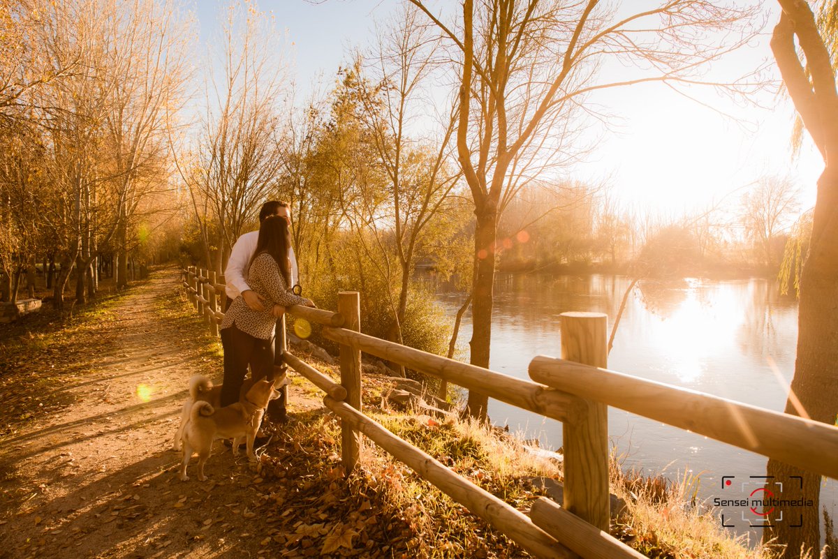 ¿Qué sería del mundo sin los #animales? Lo mismo que tu vida sin sonrisas. #felizdomingo #fotografosalamanca #senseimultimedia #parejas