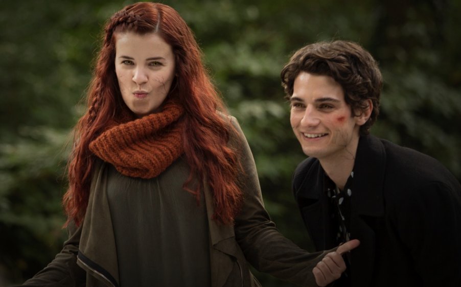 On set lolz with #Wolfblood series 5 cast 🐾🌙🐺 
<a href="/WolfbloodViral/">Wolfblood Viral</a> <a href="/leonakate/">Leona Kate Vaughan</a> <a href="/JackBAnderson/">Jack Brett Anderson</a>
